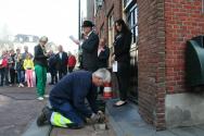 Stolpersteenlegging vrijdag 3 mei 2013. Foto’s Kyra Broshuis.
